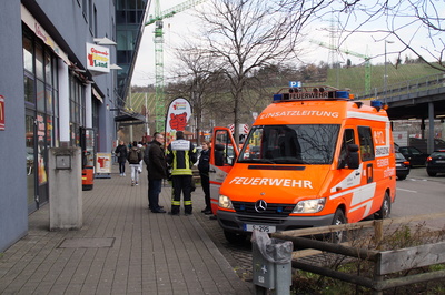 Stuttgart-Feuerbach: Grossflaechiger Stromausfall loest Feuerwehreinsatz aus